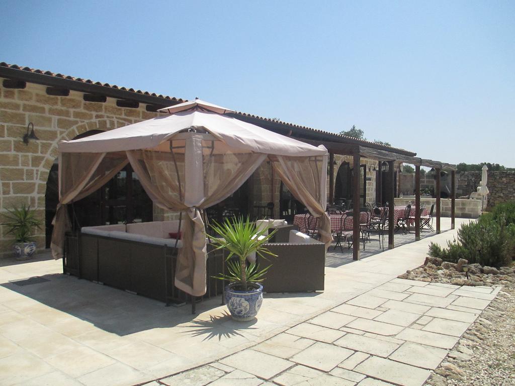 Hotel Masseria Coccioli Casalabate Exteriör bild