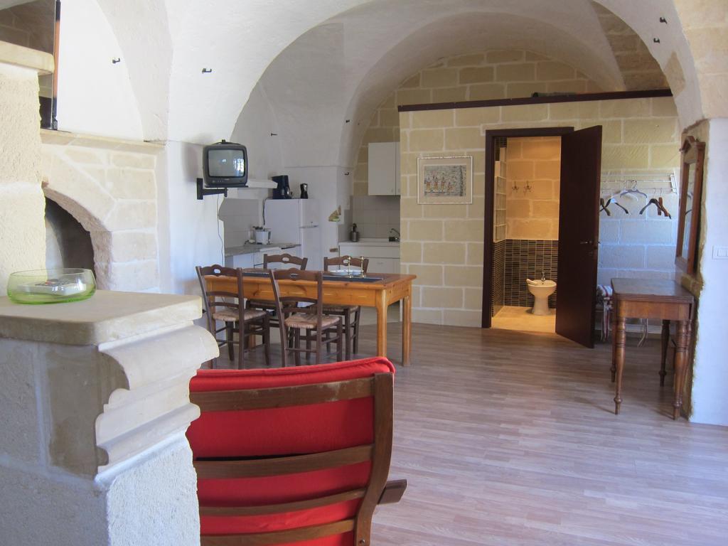 Hotel Masseria Coccioli Casalabate Rum bild